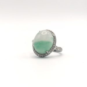 White-Green Jade Round Ring