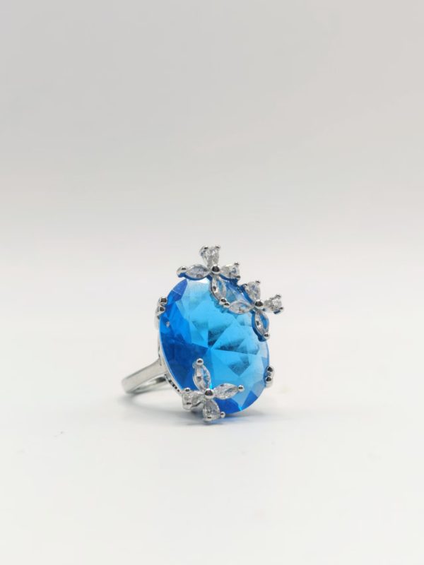 Oval-Cut Blue Gemstone Butterfly Ring